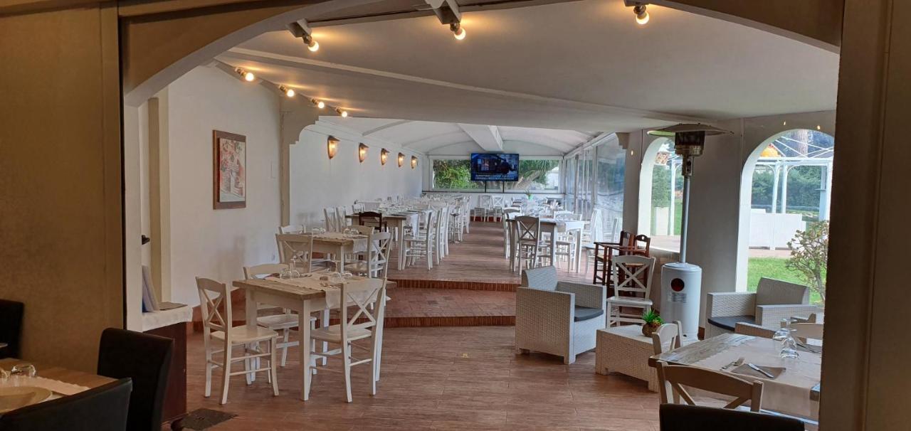 Hotel Mediterraneo كواليانو المظهر الخارجي الصورة