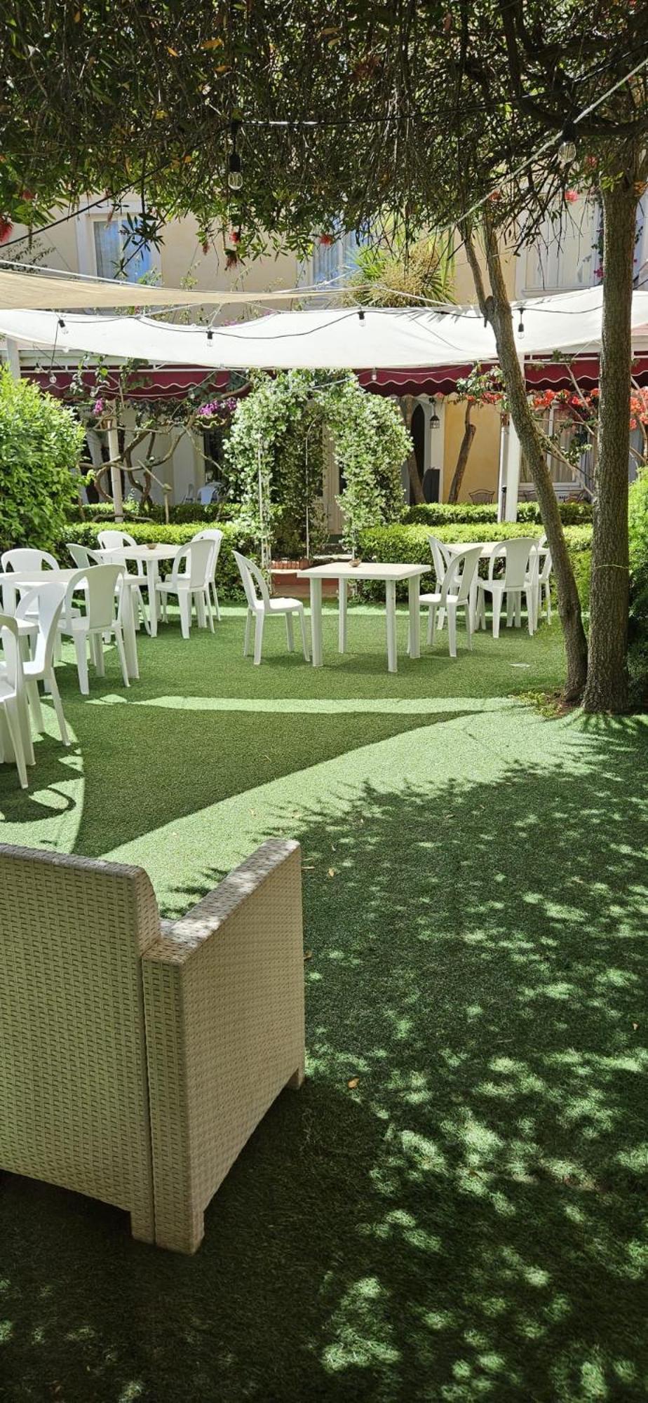 Hotel Mediterraneo كواليانو المظهر الخارجي الصورة