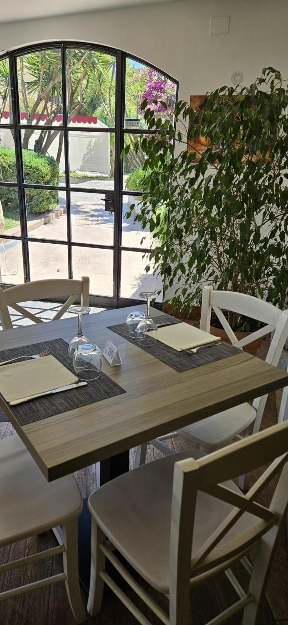 Hotel Mediterraneo كواليانو المظهر الخارجي الصورة