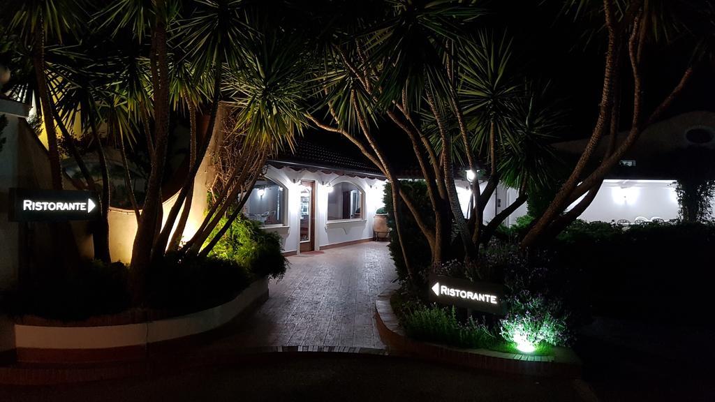 Hotel Mediterraneo كواليانو المظهر الخارجي الصورة