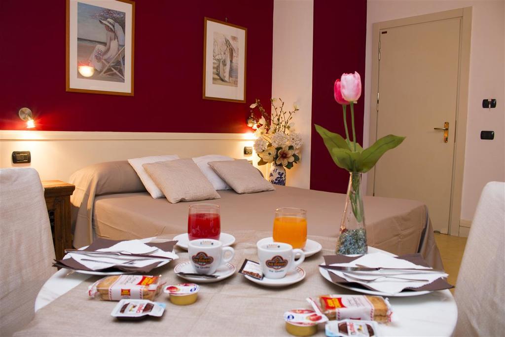 Hotel Mediterraneo كواليانو المظهر الخارجي الصورة