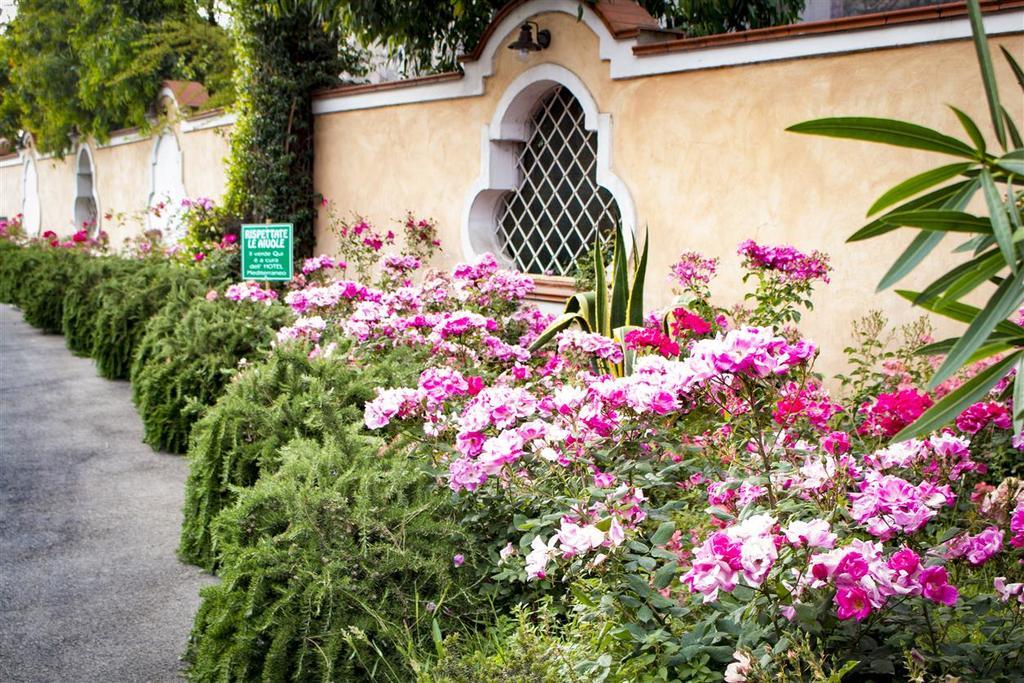 Hotel Mediterraneo كواليانو المظهر الخارجي الصورة