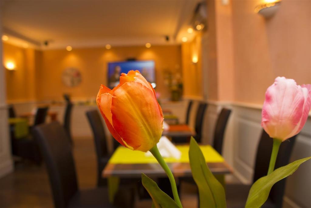 Hotel Mediterraneo كواليانو المظهر الخارجي الصورة