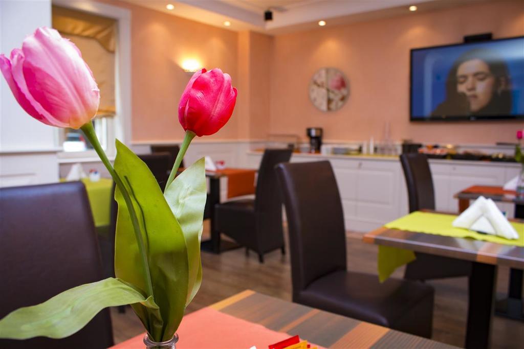 Hotel Mediterraneo كواليانو المظهر الخارجي الصورة