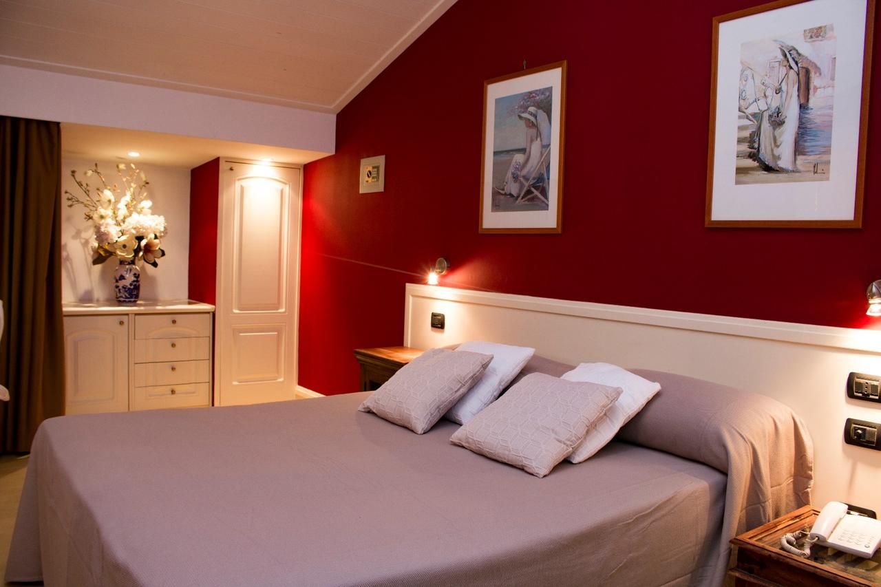 Hotel Mediterraneo كواليانو المظهر الخارجي الصورة